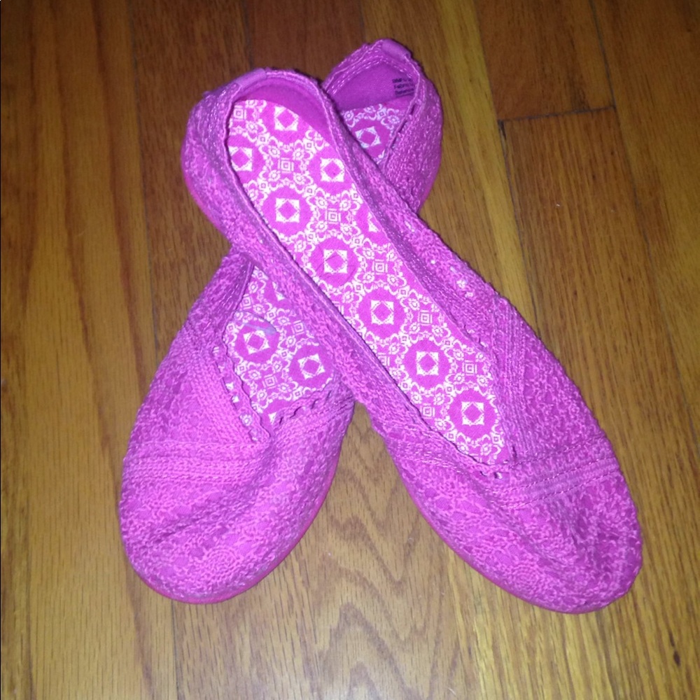 Pink Crochet Flats NWOT